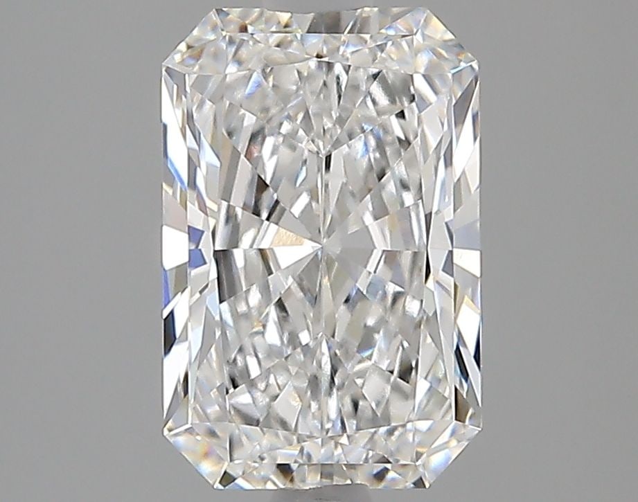 IGI Radiant 2.53ct E VVS2 - Loose Lab Diamond: IGI Radiant 2.53ct E VVS2 - Loose Lab Diamond Item Specifics: Source: This Is A Real Diamond Grown In A Lab Not Mined. Carat: 2.53 Cut: - Color: E Clarity: VVS2 Polish: EX Symmetry: EX Measurements: 9