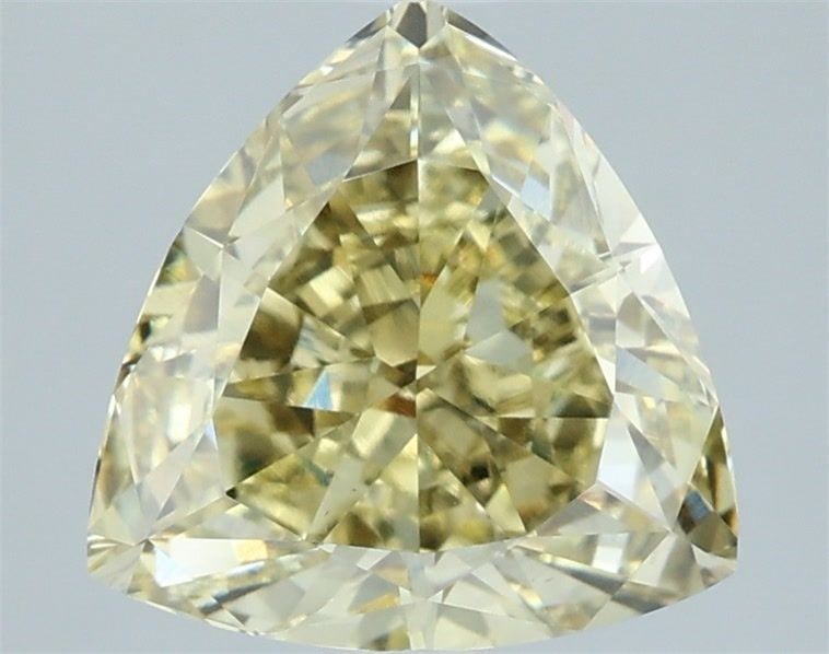 IGI Triangular 3.06ct Fancy Yellow VVS2 - Loose Lab Diamond: IGI Triangular 3.06ct Fancy Yellow VVS2 - Loose Lab Diamond Item Specifics: Source: This Is A Real Diamond Grown In A Lab Not Mined. Carat: 3.06 Cut: - Color: Fancy Yellow Clarity: VVS2 Polish: EX