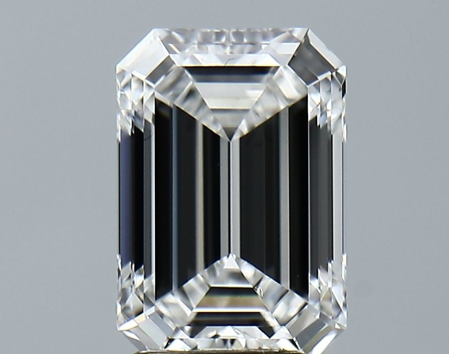IGI Emerald 3.0ct E VVS2 - Loose Lab Diamond: IGI Emerald 3.0ct E VVS2 - Loose Lab Diamond Item Specifics: Source: This Is A Real Diamond Grown In A Lab Not Mined. Carat: 3.0 Cut: - Color: E Clarity: VVS2 Polish: EX Symmetry: EX Measurements: 10.