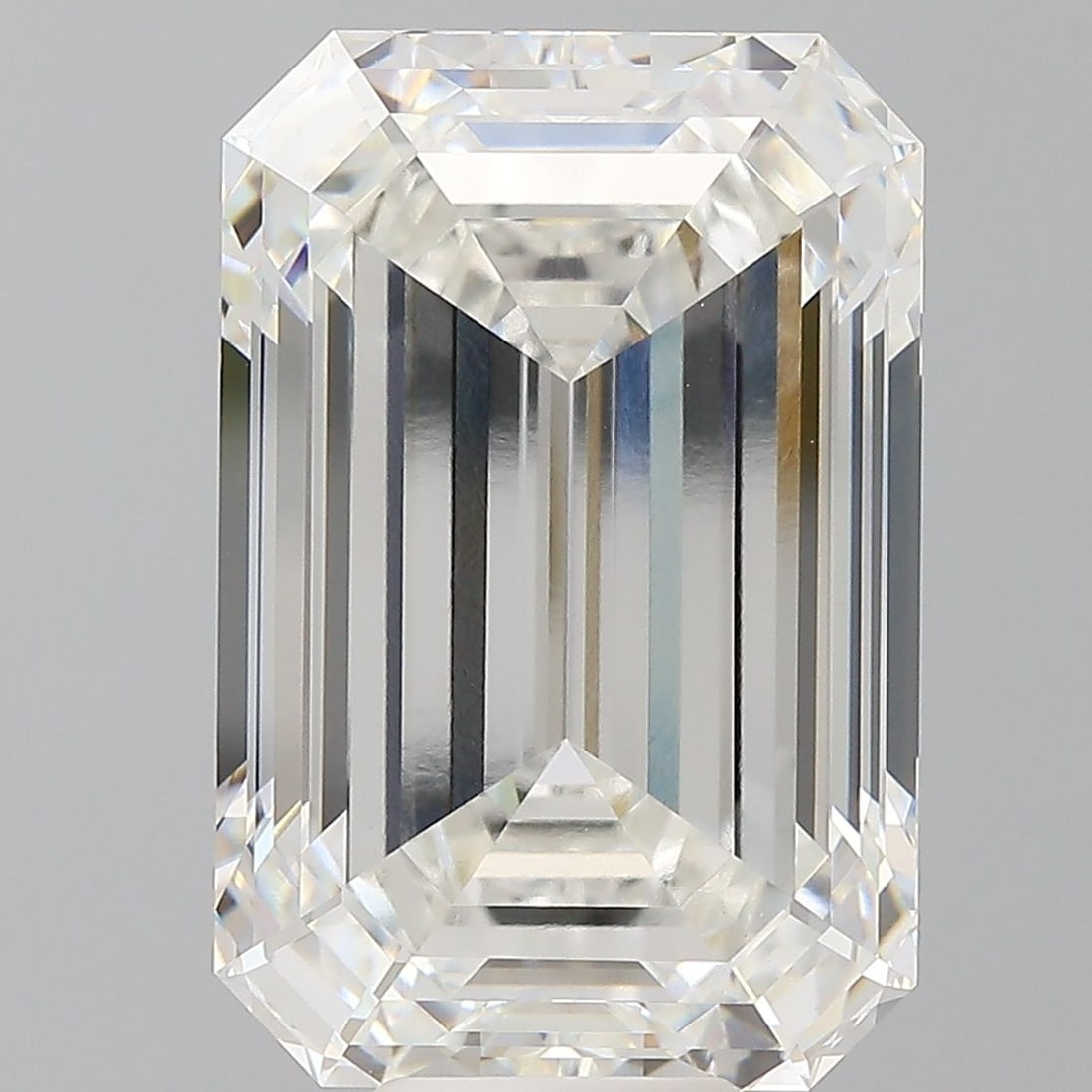 IGI Emerald 12.59ct F VVS2 - Loose Lab Diamond: IGI Emerald 12.59ct F VVS2 - Loose Lab Diamond Item Specifics: Source: This Is A Real Diamond Grown In A Lab Not Mined. Carat: 12.59 Cut: - Color: F Clarity: VVS2 Polish: EX Symmetry: EX Measurements: