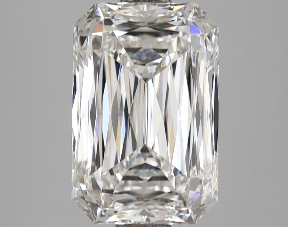 IGI Radiant 3.32ct E VVS2 - Loose Lab Diamond: IGI Radiant 3.32ct E VVS2 - Loose Lab Diamond Item Specifics: Source: This Is A Real Diamond Grown In A Lab Not Mined. Carat: 3.32 Cut: - Color: E Clarity: VVS2 Polish: EX Symmetry: EX Measurements: 1