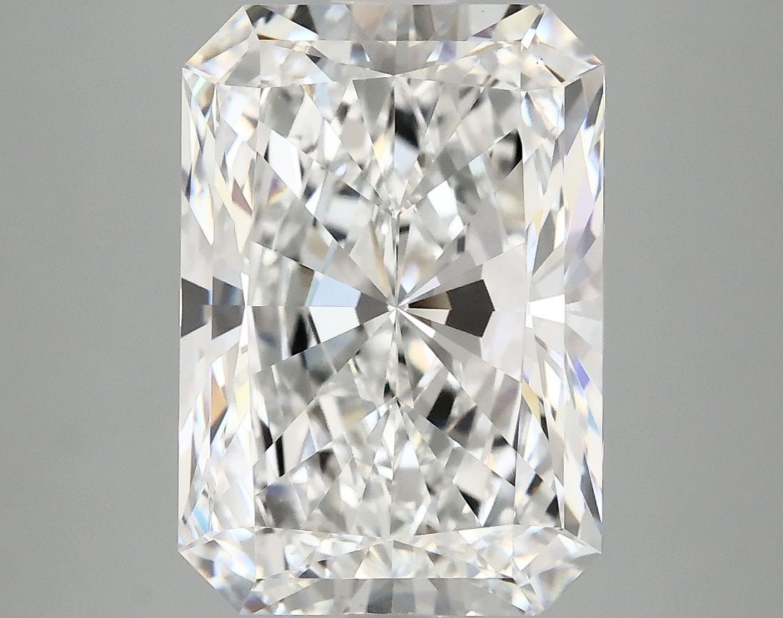 IGI Radiant 5.08ct E VVS2 - Loose Lab Diamond: IGI Radiant 5.08ct E VVS2 - Loose Lab Diamond Item Specifics: Source: This Is A Real Diamond Grown In A Lab Not Mined. Carat: 5.08 Cut: - Color: E Clarity: VVS2 Polish: EX Symmetry: EX Measurements: 1