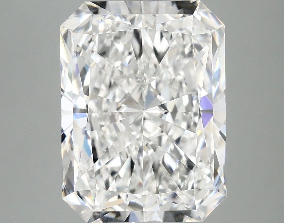 IGI Radiant 4.03ct E VVS2 - Loose Lab Diamond: IGI Radiant 4.03ct E VVS2 - Loose Lab Diamond Item Specifics: Source: This Is A Real Diamond Grown In A Lab Not Mined. Carat: 4.03 Cut: - Color: E Clarity: VVS2 Polish: EX Symmetry: EX Measurements: 1