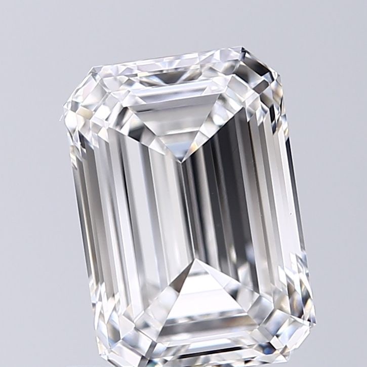 IGI Emerald 2.72ct E VVS2 - Loose Lab Diamond: IGI Emerald 2.72ct E VVS2 - Loose Lab Diamond Item Specifics: Source: This Is A Real Diamond Grown In A Lab Not Mined. Carat: 2.72 Cut: - Color: E Clarity: VVS2 Polish: EX Symmetry: EX Measurements: 9