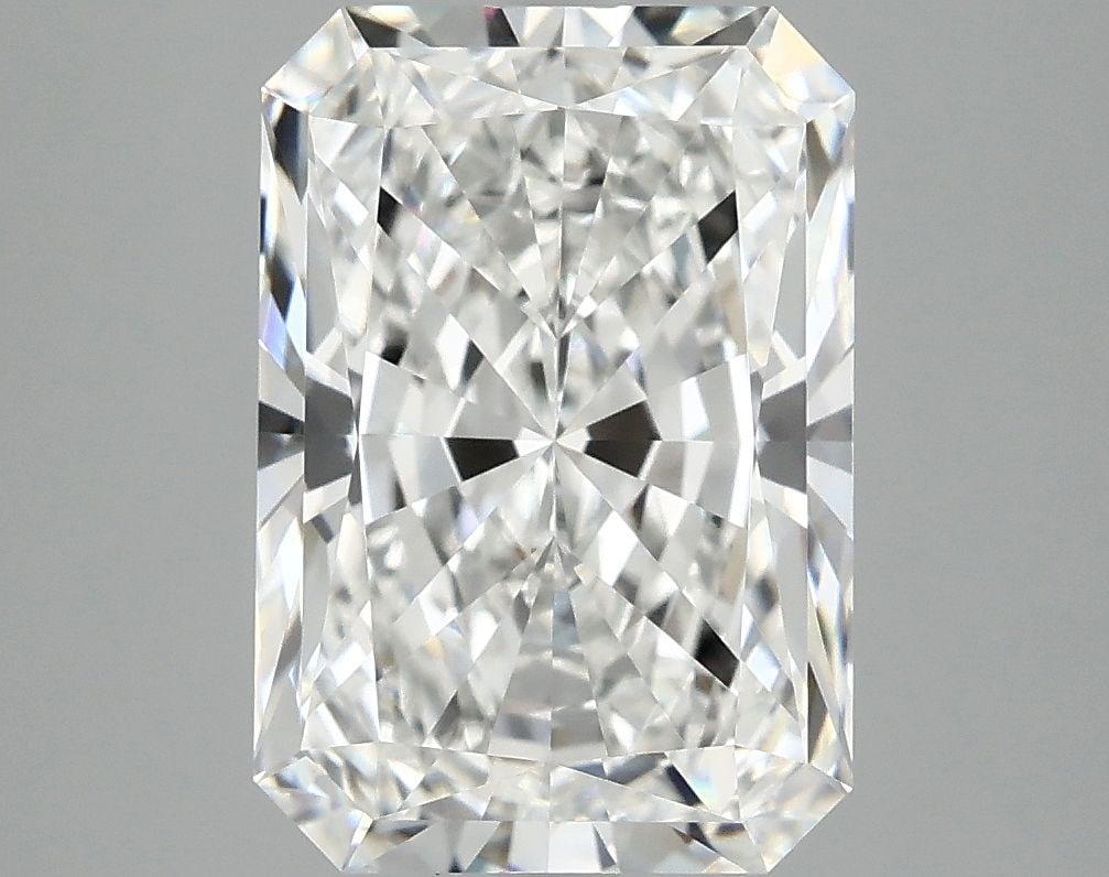 IGI Radiant 4.19ct E VVS2 - Loose Lab Diamond: IGI Radiant 4.19ct E VVS2 - Loose Lab Diamond Item Specifics: Source: This Is A Real Diamond Grown In A Lab Not Mined. Carat: 4.19 Cut: - Color: E Clarity: VVS2 Polish: EX Symmetry: EX Measurements: 1