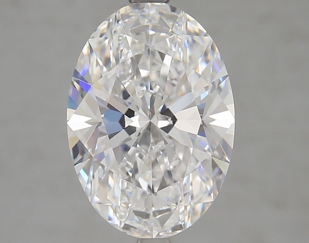GIA Oval 4.01ct D VVS2 - Loose Lab Diamond: GIA Oval 4.01ct D VVS2 - Loose Lab Diamond Item Specifics: Source: This Is A Real Diamond Grown In A Lab Not Mined. Carat: 4.01 Cut: - Color: D Clarity: VVS2 Polish: EX Symmetry: EX Measurements: 12.7