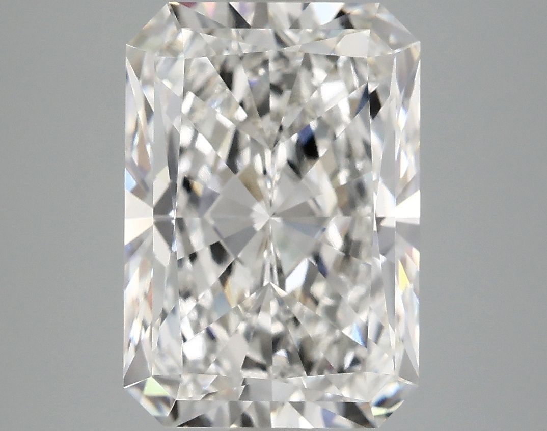 IGI Radiant 4.84ct G VVS2 - Loose Lab Diamond: IGI Radiant 4.84ct G VVS2 - Loose Lab Diamond Item Specifics: Source: This Is A Real Diamond Grown In A Lab Not Mined. Carat: 4.84 Cut: - Color: G Clarity: VVS2 Polish: EX Symmetry: EX Measurements: 1