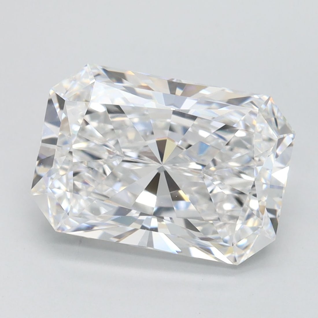 IGI Radiant 3.22ct D FL - Loose Lab Diamond: IGI Radiant 3.22ct D FL - Loose Lab Diamond Item Specifics: Source: This Is A Real Diamond Grown In A Lab Not Mined. Carat: 3.22 Cut: - Color: D Clarity: FL Polish: EX Symmetry: EX Measurements: 10.52