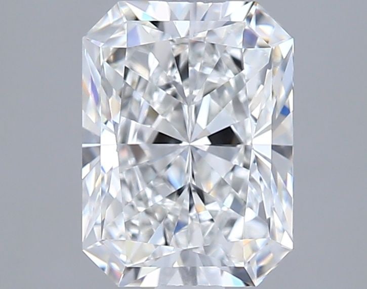 GIA Radiant 2.01ct E VVS2 - Loose Lab Diamond: GIA Radiant 2.01ct E VVS2 - Loose Lab Diamond Item Specifics: Source: This Is A Real Diamond Grown In A Lab Not Mined. Carat: 2.01 Cut: - Color: E Clarity: VVS2 Polish: EX Symmetry: EX Measurements:
