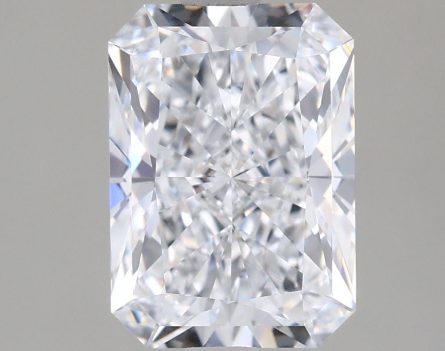 IGI Radiant 2.02ct E VVS1 - Loose Lab Diamond: IGI Radiant 2.02ct E VVS1 - Loose Lab Diamond Item Specifics: Source: This Is A Real Diamond Grown In A Lab Not Mined. Carat: 2.02 Cut: - Color: E Clarity: VVS1 Polish: EX Symmetry: EX Measurements: 8