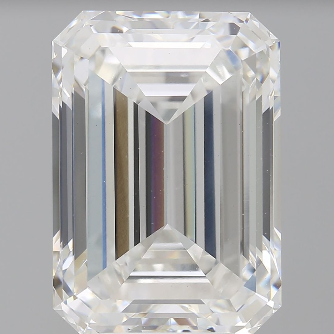 IGI Emerald 7.97ct E VVS2 - Loose Lab Diamond (1 of 1)