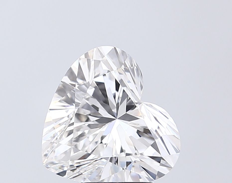 IGI Heart 3.56ct E VVS2 - Loose Lab Diamond: IGI Heart 3.56ct E VVS2 - Loose Lab Diamond Item Specifics: Source: This Is A Real Diamond Grown In A Lab Not Mined. Carat: 3.56 Cut: - Color: E Clarity: VVS2 Polish: EX Symmetry: EX Measurements: 9.5