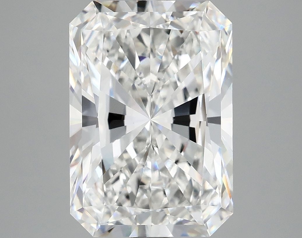 IGI Radiant 4.82ct E VVS2 - Loose Lab Diamond: IGI Radiant 4.82ct E VVS2 - Loose Lab Diamond Item Specifics: Source: This Is A Real Diamond Grown In A Lab Not Mined. Carat: 4.82 Cut: - Color: E Clarity: VVS2 Polish: EX Symmetry: EX Measurements:
