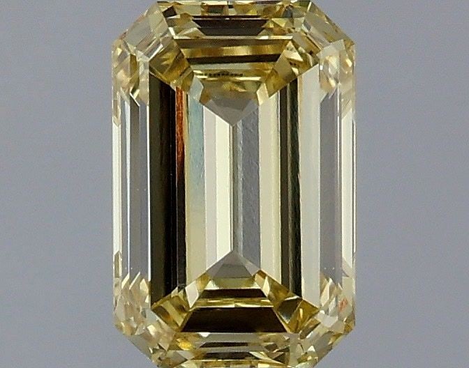 IGI Emerald 1.2ct Fancy Yellow VVS2 - Loose Lab Diamond: IGI Emerald 1.2ct Fancy Yellow VVS2 - Loose Lab Diamond Item Specifics: Source: This Is A Real Diamond Grown In A Lab Not Mined. Carat: 1.2 Cut: - Color: Fancy Yellow Clarity: VVS2 Polish: VG Symmetry