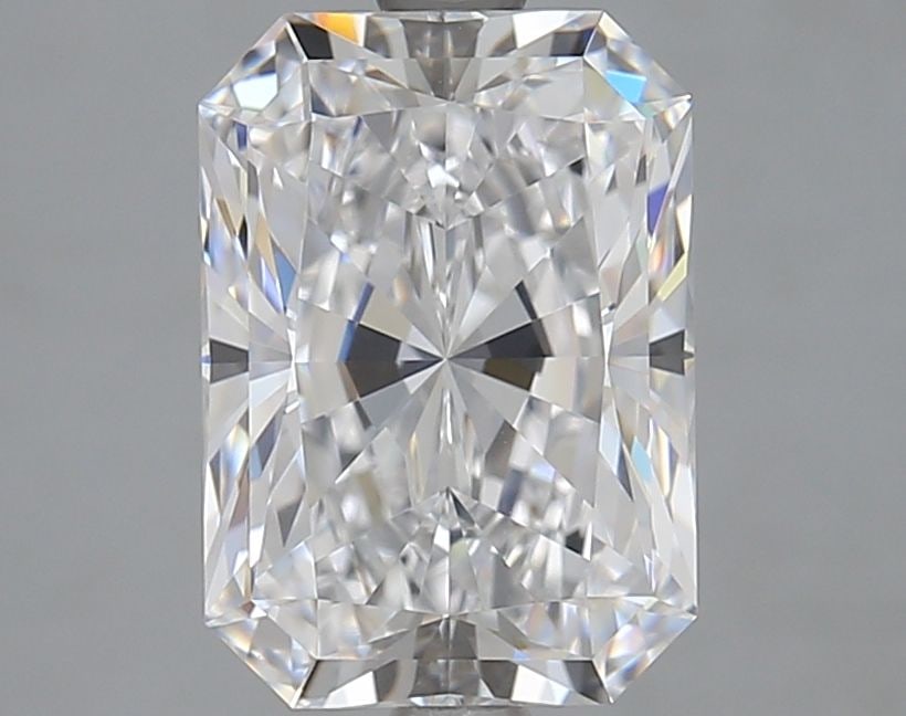 GIA Radiant 3.1ct D VVS1 - Loose Lab Diamond: GIA Radiant 3.1ct D VVS1 - Loose Lab Diamond Item Specifics: Source: This Is A Real Diamond Grown In A Lab Not Mined. Carat: 3.1 Cut: - Color: D Clarity: VVS1 Polish: EX Symmetry: EX Measurements: 10.