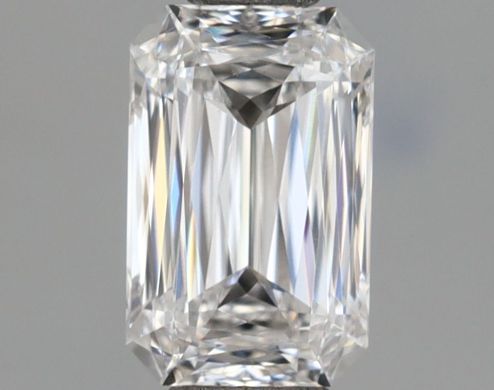 IGI Radiant 1.01ct E VVS1 - Loose Lab Diamond: IGI Radiant 1.01ct E VVS1 - Loose Lab Diamond Item Specifics: Source: This Is A Real Diamond Grown In A Lab Not Mined. Carat: 1.01 Cut: - Color: E Clarity: VVS1 Polish: EX Symmetry: EX Measurements: 7