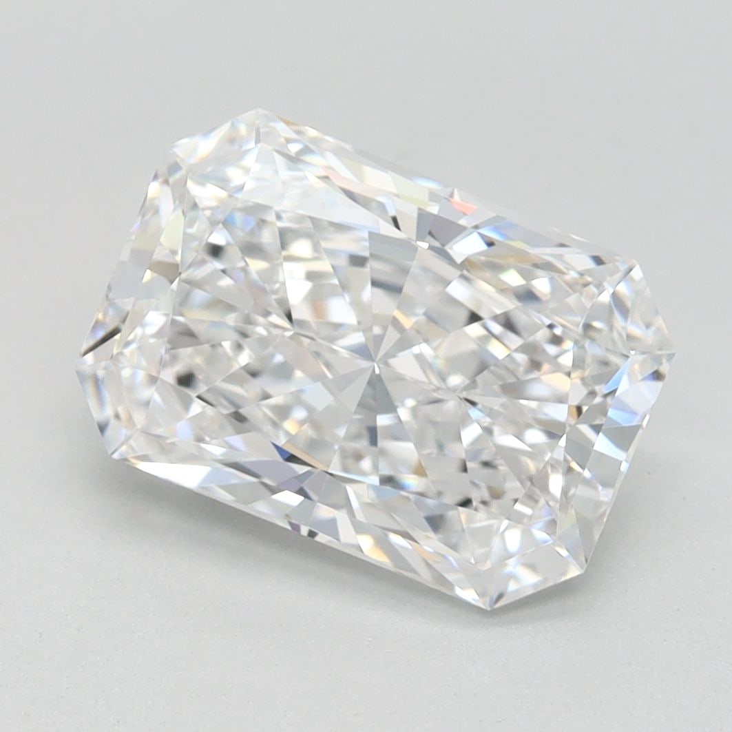 IGI Radiant 2.15ct D FL - Loose Lab Diamond: IGI Radiant 2.15ct D FL - Loose Lab Diamond Item Specifics: Source: This Is A Real Diamond Grown In A Lab Not Mined. Carat: 2.15 Cut: - Color: D Clarity: FL Polish: EX Symmetry: EX Measurements: 9.39L