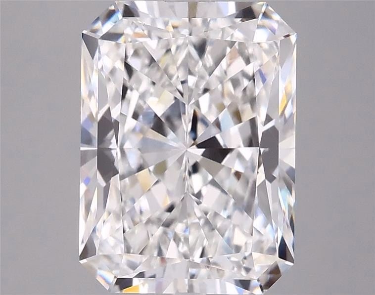 IGI Radiant 2.59ct E VVS2 - Loose Lab Diamond: IGI Radiant 2.59ct E VVS2 - Loose Lab Diamond Item Specifics: Source: This Is A Real Diamond Grown In A Lab Not Mined. Carat: 2.59 Cut: - Color: E Clarity: VVS2 Polish: EX Symmetry: EX Measurements: 9