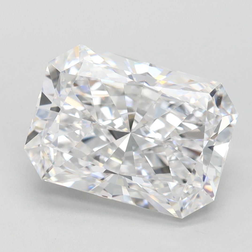 IGI Radiant 2.83ct D IF - Loose Lab Diamond: IGI Radiant 2.83ct D IF - Loose Lab Diamond Item Specifics: Source: This Is A Real Diamond Grown In A Lab Not Mined. Carat: 2.83 Cut: - Color: D Clarity: IF Polish: EX Symmetry: EX Measurements: