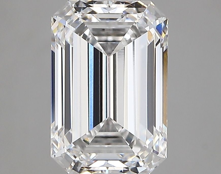 IGI Emerald 2.73ct E VVS1 - Loose Lab Diamond: IGI Emerald 2.73ct E VVS1 - Loose Lab Diamond Item Specifics: Source: This Is A Real Diamond Grown In A Lab Not Mined. Carat: 2.73 Cut: - Color: E Clarity: VVS1 Polish: EX Symmetry: EX Measurements: