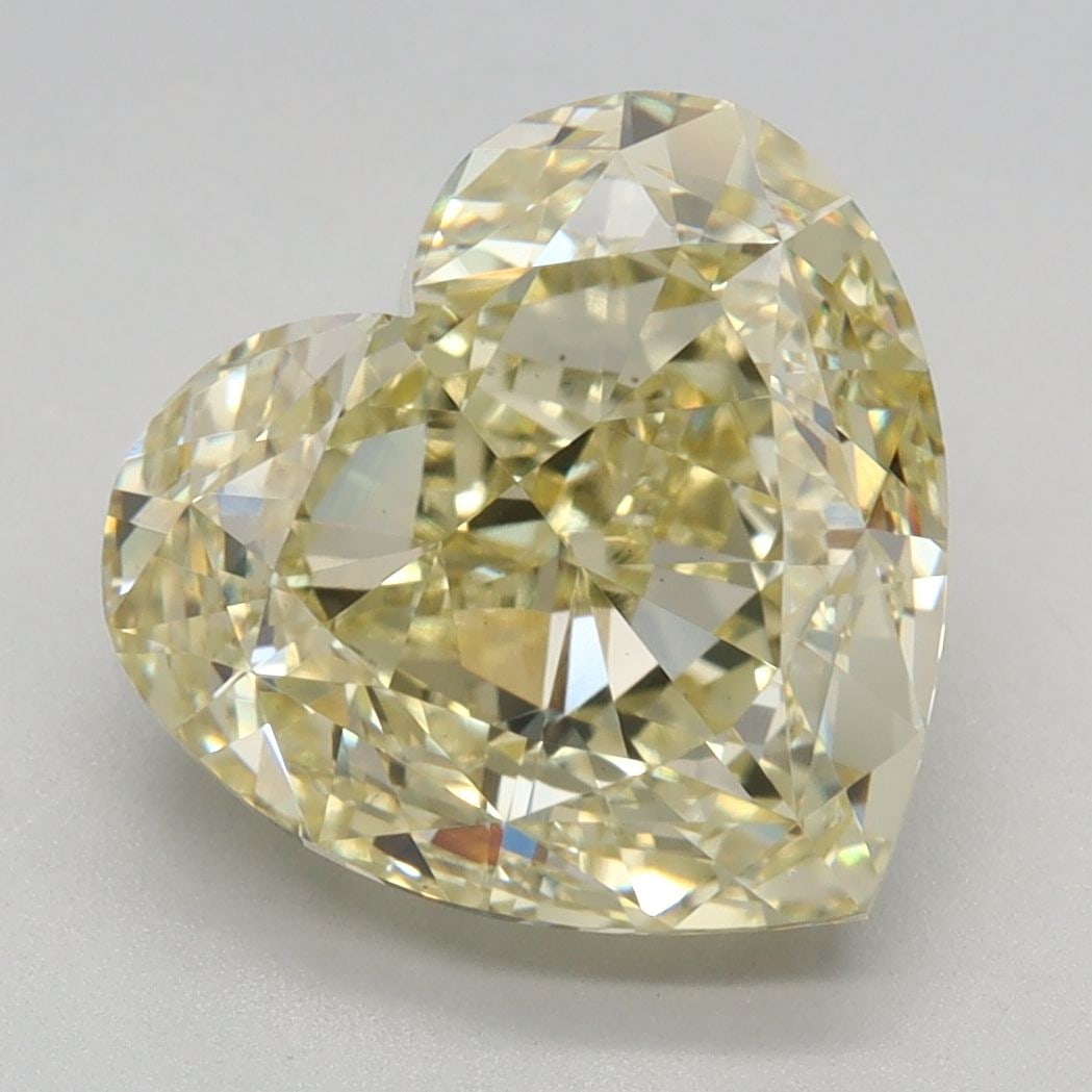 IGI Heart 4.08ct Fancy Yellow VVS2 - Loose Lab Diamond: IGI Heart 4.08ct Fancy Yellow VVS2 - Loose Lab Diamond Item Specifics: Source: This Is A Real Diamond Grown In A Lab Not Mined. Carat: 4.08 Cut: - Color: Fancy Yellow Clarity: VVS2 Polish: EX Symmetry