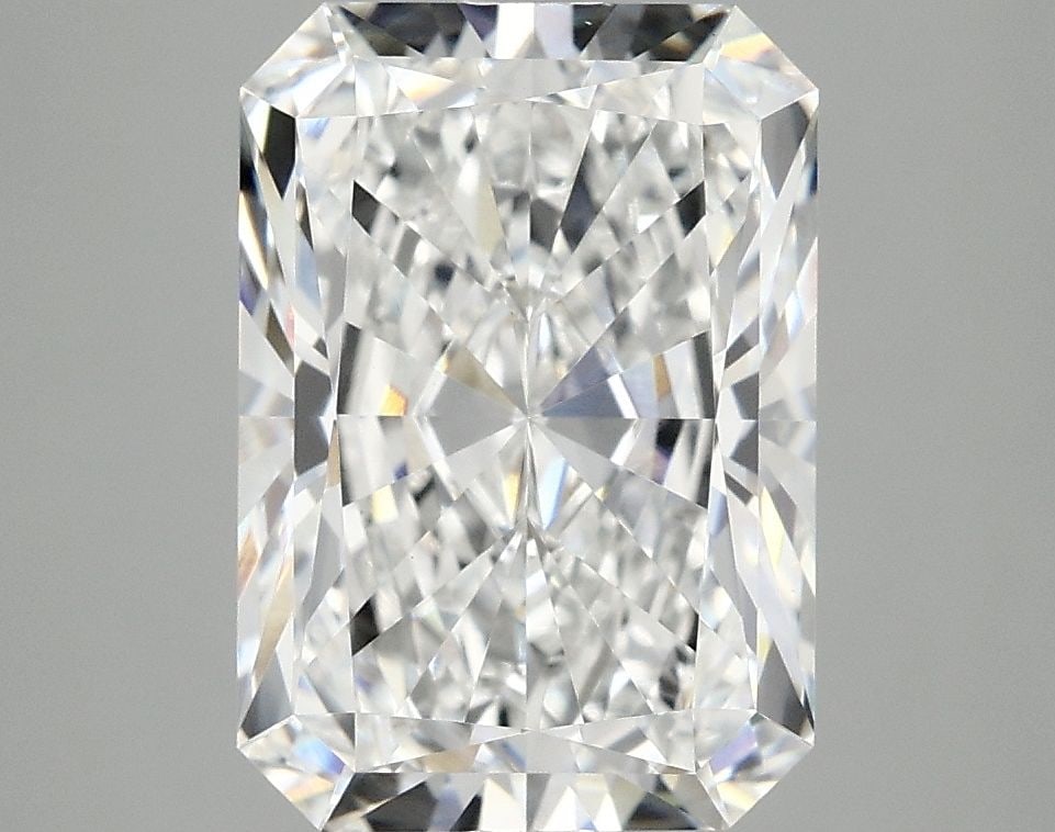 IGI Radiant 4.05ct D VVS2 - Loose Lab Diamond: IGI Radiant 4.05ct D VVS2 - Loose Lab Diamond Item Specifics: Source: This Is A Real Diamond Grown In A Lab Not Mined. Carat: 4.05 Cut: - Color: D Clarity: VVS2 Polish: EX Symmetry: EX Measurements:
