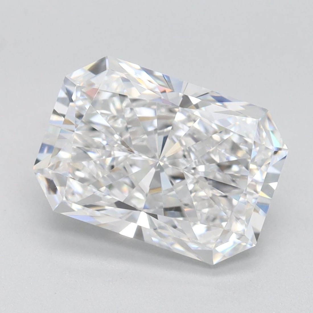 IGI Radiant 2.92ct D VVS1 - Loose Lab Diamond: IGI Radiant 2.92ct D VVS1 - Loose Lab Diamond Item Specifics: Source: This Is A Real Diamond Grown In A Lab Not Mined. Carat: 2.92 Cut: - Color: D Clarity: VVS1 Polish: EX Symmetry: EX Measurements: 1