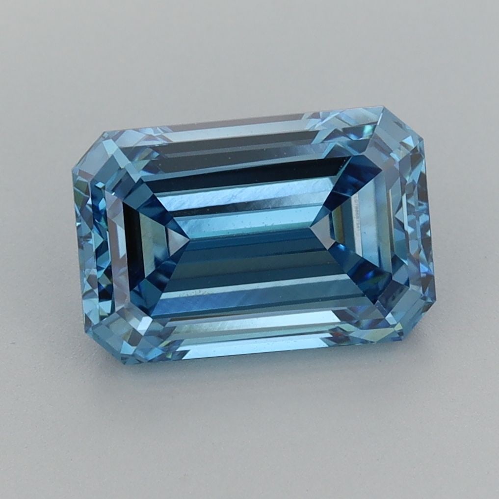 IGI Emerald 2.82ct Fancy Vivid Blue VVS2 - Loose Lab Diamond: IGI Emerald 2.82ct Fancy Vivid Blue VVS2 - Loose Lab Diamond Item Specifics: Source: This Is A Real Diamond Grown In A Lab Not Mined. Carat: 2.82 Cut: - Color: Fancy Vivid Blue Clarity: VVS2 Polish: E