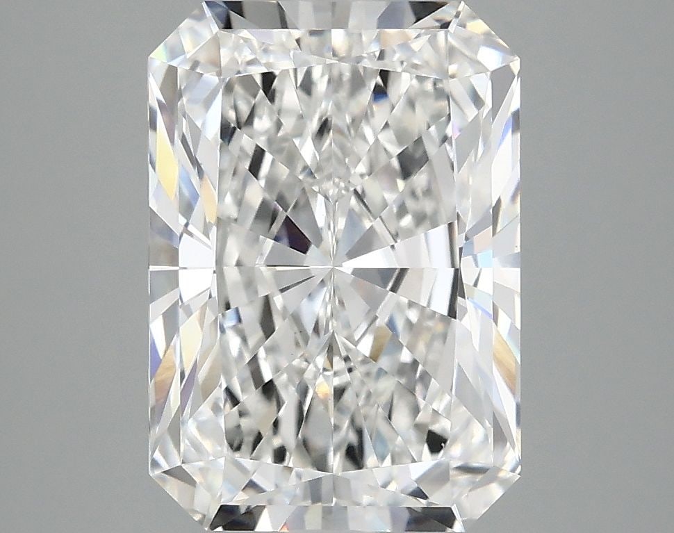 IGI Radiant 4.05ct E VVS2 - Loose Lab Diamond: IGI Radiant 4.05ct E VVS2 - Loose Lab Diamond Item Specifics: Source: This Is A Real Diamond Grown In A Lab Not Mined. Carat: 4.05 Cut: - Color: E Clarity: VVS2 Polish: EX Symmetry: EX Measurements: