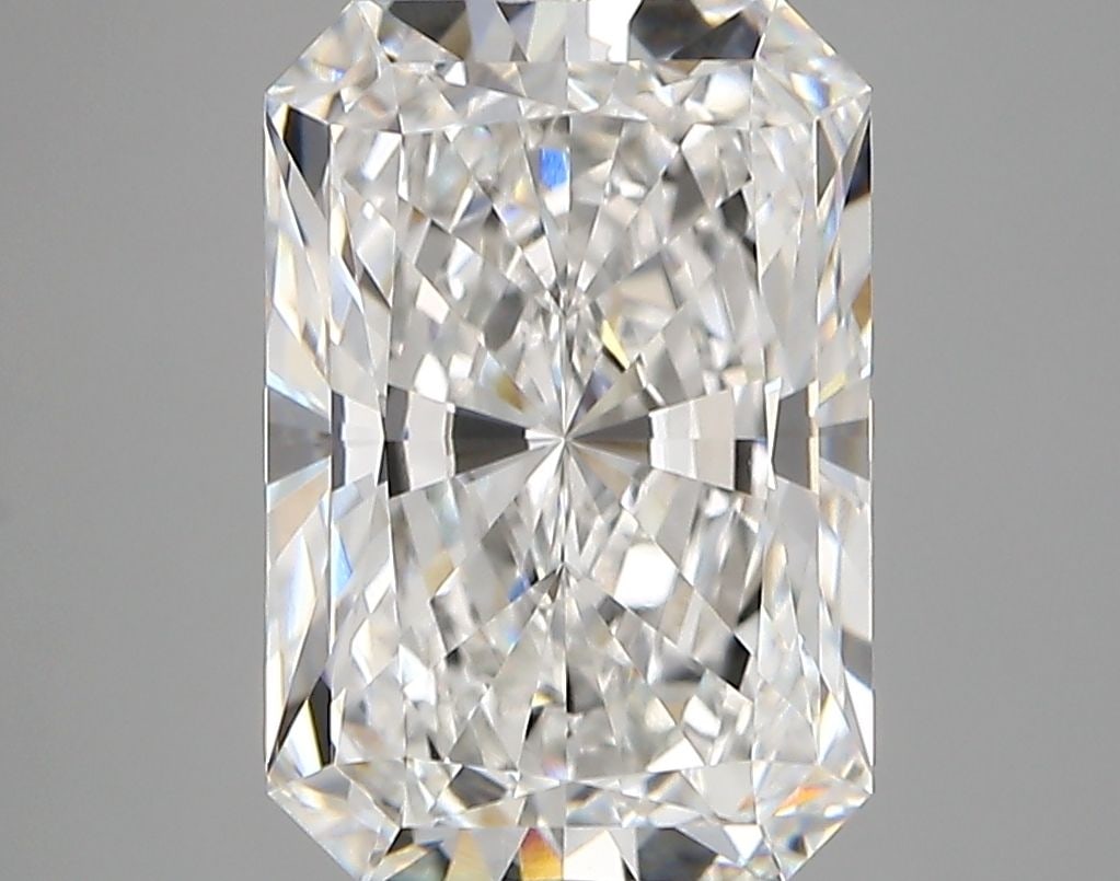 IGI Radiant 4.17ct E VVS1 - Loose Lab Diamond: IGI Radiant 4.17ct E VVS1 - Loose Lab Diamond Item Specifics: Source: This Is A Real Diamond Grown In A Lab Not Mined. Carat: 4.17 Cut: - Color: E Clarity: VVS1 Polish: EX Symmetry: EX Measurements: 1