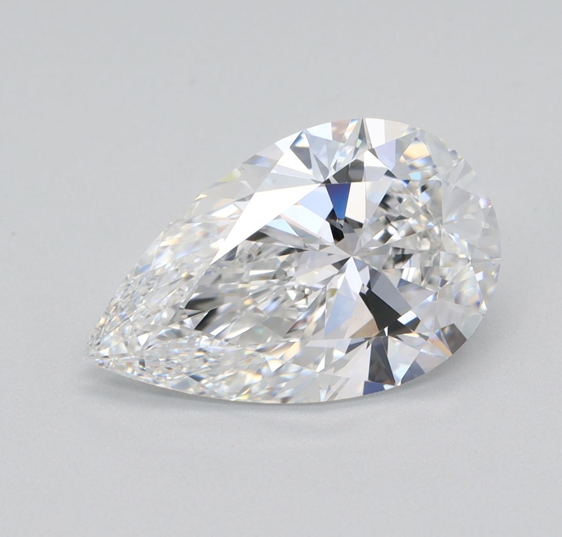 IGI Pear 2.04ct E VVS1 - Loose Lab Diamond: IGI Pear 2.04ct E VVS1 - Loose Lab Diamond Item Specifics: Source: This Is A Real Diamond Grown In A Lab Not Mined. Carat: 2.04 Cut: - Color: E Clarity: VVS1 Polish: EX Symmetry: EX Measurements: 11.5