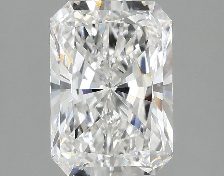 IGI Radiant 2.05ct E VVS2 - Loose Lab Diamond: IGI Radiant 2.05ct E VVS2 - Loose Lab Diamond Item Specifics: Source: This Is A Real Diamond Grown In A Lab Not Mined. Carat: 2.05 Cut: - Color: E Clarity: VVS2 Polish: EX Symmetry: EX Measurements: 9