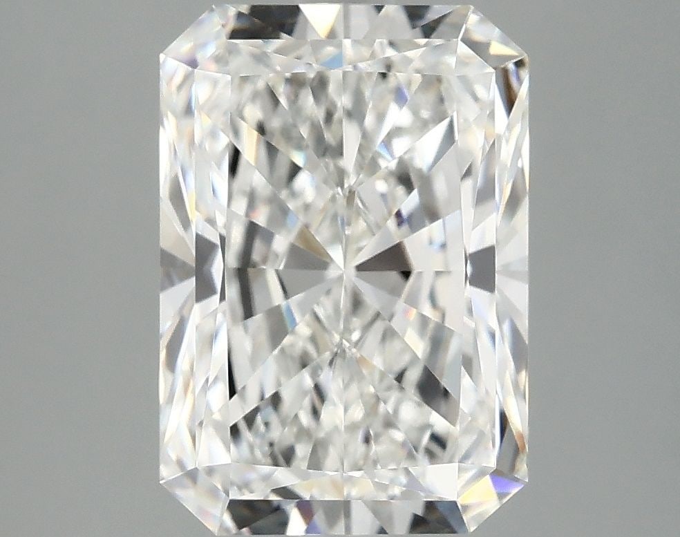 IGI Radiant 4.05ct E VVS2 - Loose Lab Diamond: IGI Radiant 4.05ct E VVS2 - Loose Lab Diamond Item Specifics: Source: This Is A Real Diamond Grown In A Lab Not Mined. Carat: 4.05 Cut: - Color: E Clarity: VVS2 Polish: EX Symmetry: EX Measurements: 1