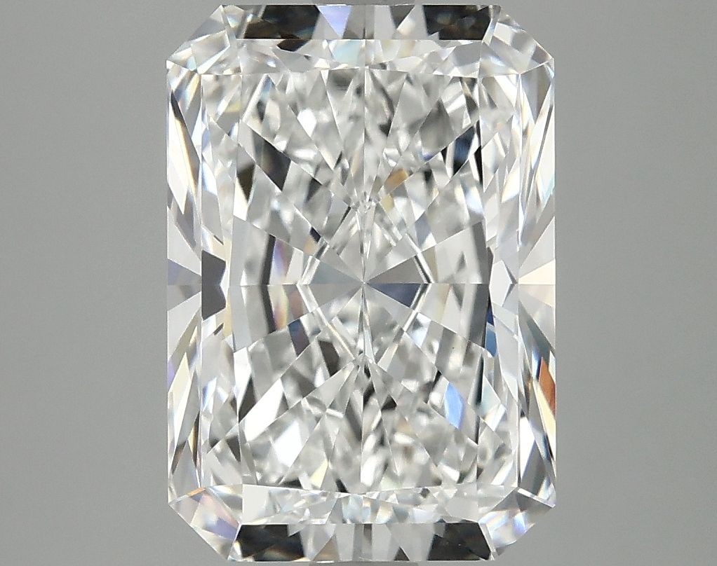 IGI Radiant 4.11ct D VVS2 - Loose Lab Diamond: IGI Radiant 4.11ct D VVS2 - Loose Lab Diamond Item Specifics: Source: This Is A Real Diamond Grown In A Lab Not Mined. Carat: 4.11 Cut: - Color: D Clarity: VVS2 Polish: EX Symmetry: EX Measurements: 1