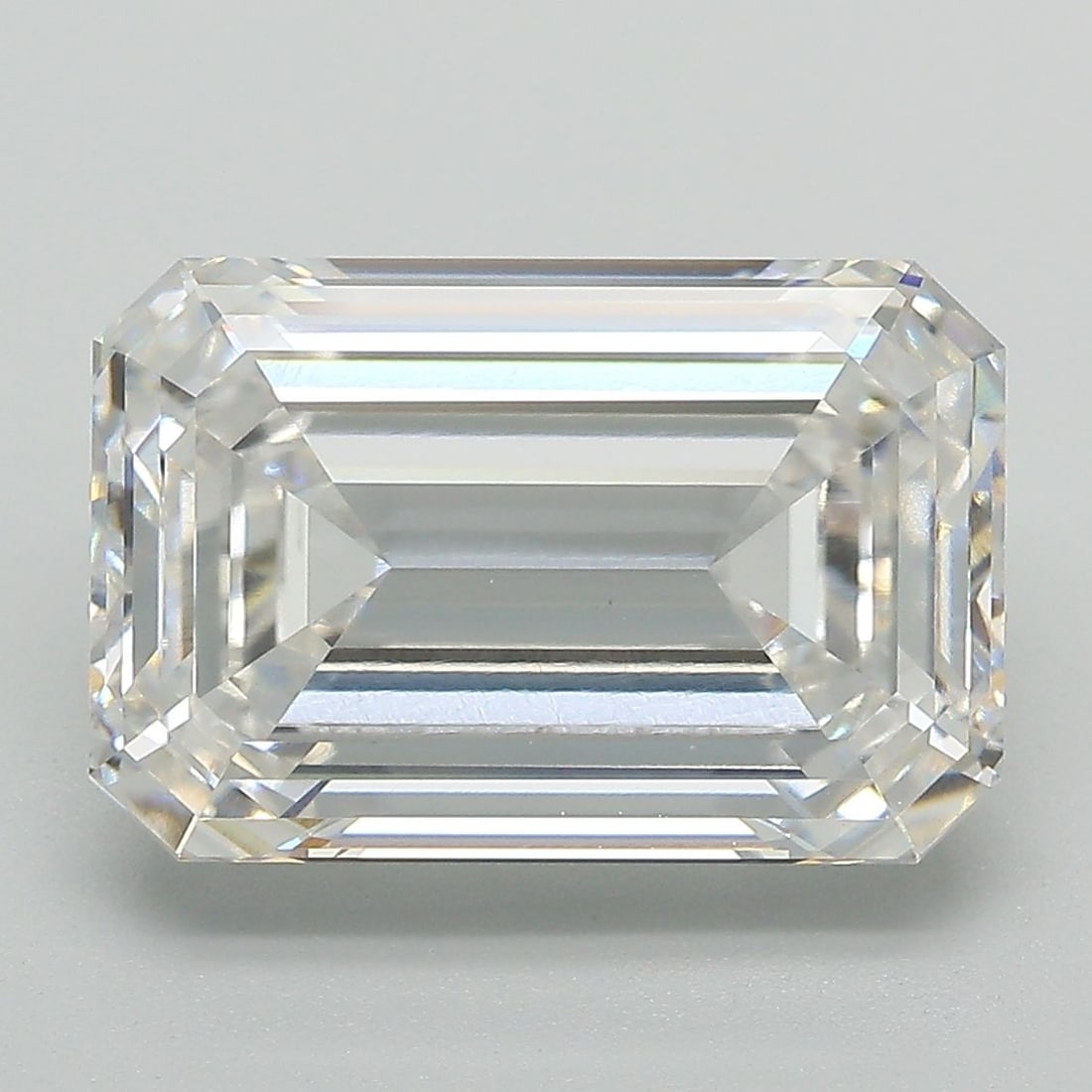 GIA Emerald 7.12ct G VVS2 - Loose Lab Diamond: GIA Emerald 7.12ct G VVS2 - Loose Lab Diamond Item Specifics: Source: This Is A Real Diamond Grown In A Lab Not Mined. Carat: 7.12 Cut: - Color: G Clarity: VVS2 Polish: EX Symmetry: EX Measurements: 1