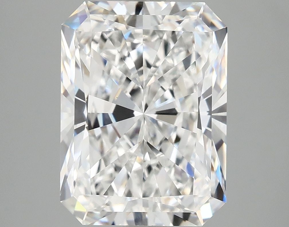 IGI Radiant 4.01ct E VVS2 - Loose Lab Diamond: IGI Radiant 4.01ct E VVS2 - Loose Lab Diamond Item Specifics: Source: This Is A Real Diamond Grown In A Lab Not Mined. Carat: 4.01 Cut: - Color: E Clarity: VVS2 Polish: EX Symmetry: EX Measurements: 1