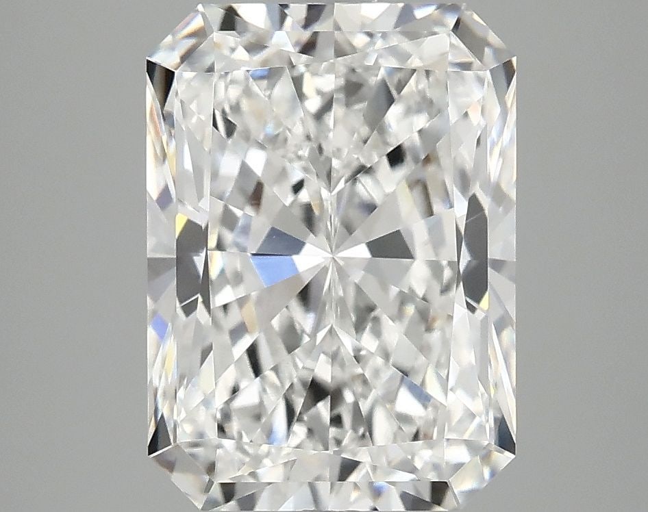 IGI Radiant 4.05ct E VVS2 - Loose Lab Diamond: IGI Radiant 4.05ct E VVS2 - Loose Lab Diamond Item Specifics: Source: This Is A Real Diamond Grown In A Lab Not Mined. Carat: 4.05 Cut: - Color: E Clarity: VVS2 Polish: EX Symmetry: EX Measurements: 1