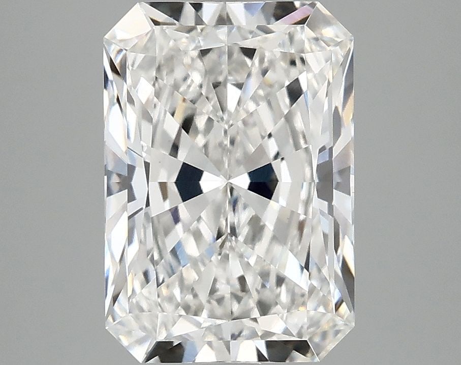 IGI Radiant 3.09ct E VVS2 - Loose Lab Diamond: IGI Radiant 3.09ct E VVS2 - Loose Lab Diamond Item Specifics: Source: This Is A Real Diamond Grown In A Lab Not Mined. Carat: 3.09 Cut: - Color: E Clarity: VVS2 Polish: EX Symmetry: EX Measurements: 1