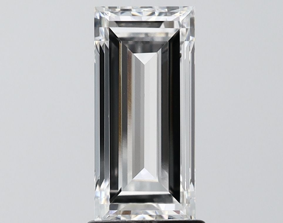 IGI Baguette 1.94ct E VVS1 - Loose Lab Diamond: IGI Baguette 1.94ct E VVS1 - Loose Lab Diamond Item Specifics: Source: This Is A Real Diamond Grown In A Lab Not Mined. Carat: 1.94 Cut: - Color: E Clarity: VVS1 Polish: EX Symmetry: EX Measurements: