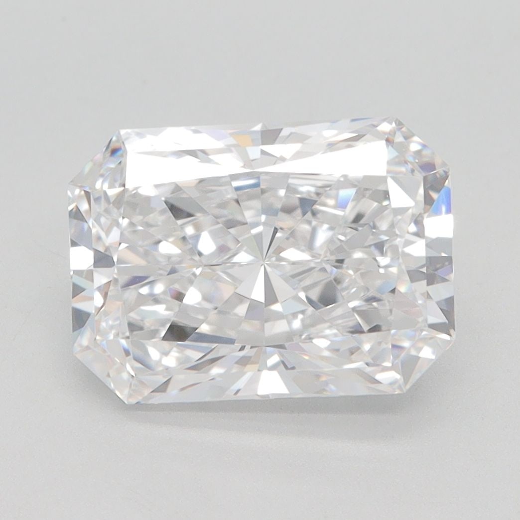 GIA Radiant 3.06ct D VVS2 - Loose Lab Diamond: GIA Radiant 3.06ct D VVS2 - Loose Lab Diamond Item Specifics: Source: This Is A Real Diamond Grown In A Lab Not Mined. Carat: 3.06 Cut: - Color: D Clarity: VVS2 Polish: EX Symmetry: EX Measurements: 1
