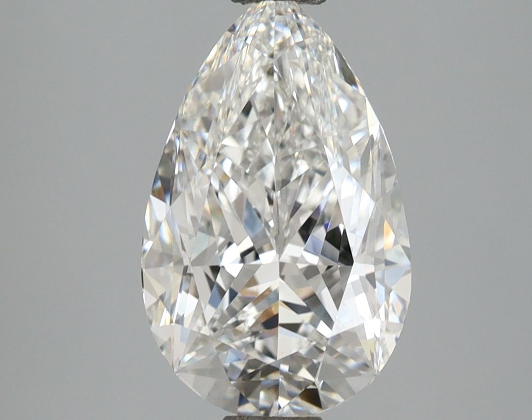 IGI Pear 2.88ct E VVS2 - Loose Lab Diamond: IGI Pear 2.88ct E VVS2 - Loose Lab Diamond Item Specifics: Source: This Is A Real Diamond Grown In A Lab Not Mined. Carat: 2.88 Cut: - Color: E Clarity: VVS2 Polish: EX Symmetry: EX Measurements: 12.1