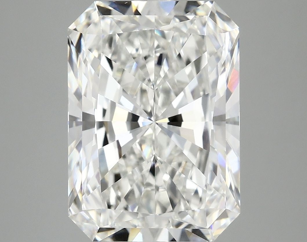 IGI Radiant 4.86ct E VVS2 - Loose Lab Diamond: IGI Radiant 4.86ct E VVS2 - Loose Lab Diamond Item Specifics: Source: This Is A Real Diamond Grown In A Lab Not Mined. Carat: 4.86 Cut: - Color: E Clarity: VVS2 Polish: EX Symmetry: EX Measurements: 1