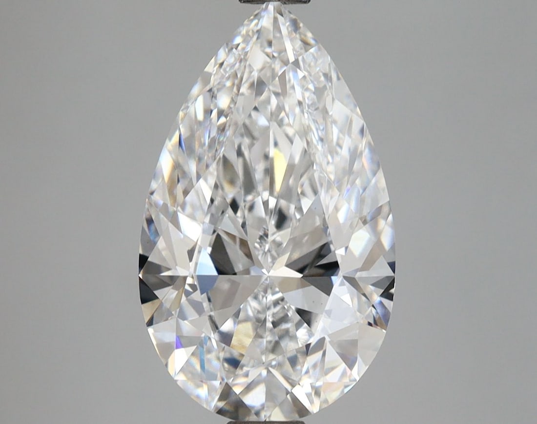 IGI Pear 4.53ct D VVS2 - Loose Lab Diamond: IGI Pear 4.53ct D VVS2 - Loose Lab Diamond Item Specifics: Source: This Is A Real Diamond Grown In A Lab Not Mined. Carat: 4.53 Cut: - Color: D Clarity: VVS2 Polish: EX Symmetry: EX Measurements: 14.8
