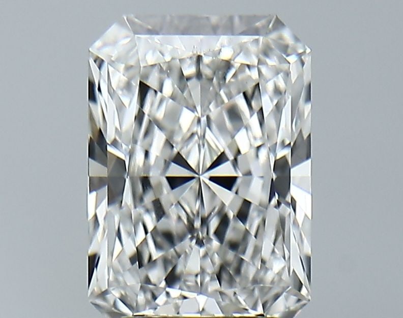 IGI Radiant 2.31ct E VVS2 - Loose Lab Diamond: IGI Radiant 2.31ct E VVS2 - Loose Lab Diamond Item Specifics: Source: This Is A Real Diamond Grown In A Lab Not Mined. Carat: 2.31 Cut: - Color: E Clarity: VVS2 Polish: EX Symmetry: EX Measurements: 9