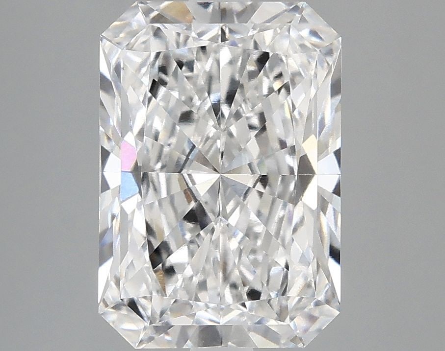 IGI Radiant 3.1ct D VVS2 - Loose Lab Diamond: IGI Radiant 3.1ct D VVS2 - Loose Lab Diamond Item Specifics: Source: This Is A Real Diamond Grown In A Lab Not Mined. Carat: 3.1 Cut: - Color: D Clarity: VVS2 Polish: EX Symmetry: EX Measurements: 10.