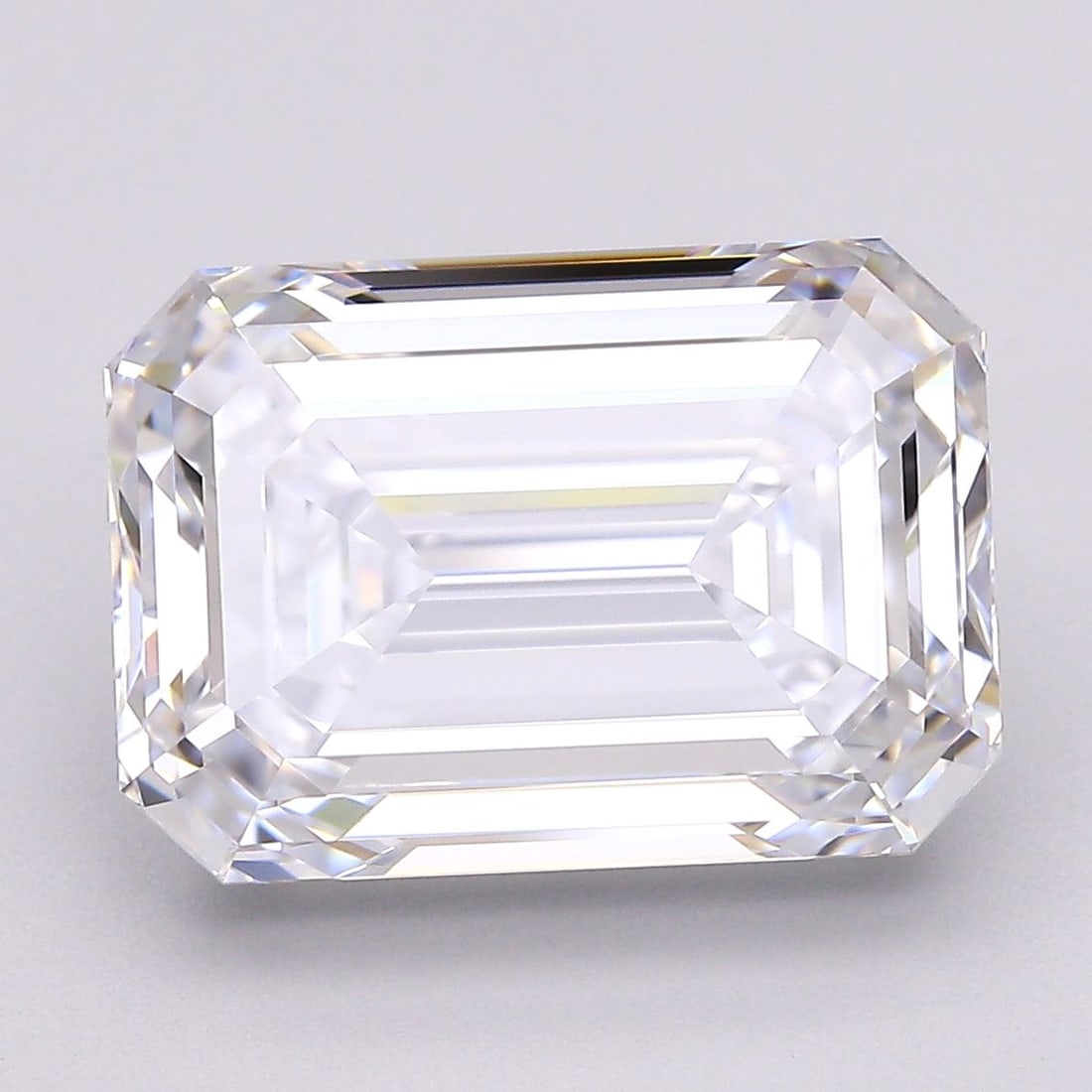 IGI Emerald 3.52ct E IF - Loose Lab Diamond: IGI Emerald 3.52ct E IF - Loose Lab Diamond Item Specifics: Source: This Is A Real Diamond Grown In A Lab Not Mined. Carat: 3.52 Cut: - Color: E Clarity: IF Polish: EX Symmetry: EX Measurements: