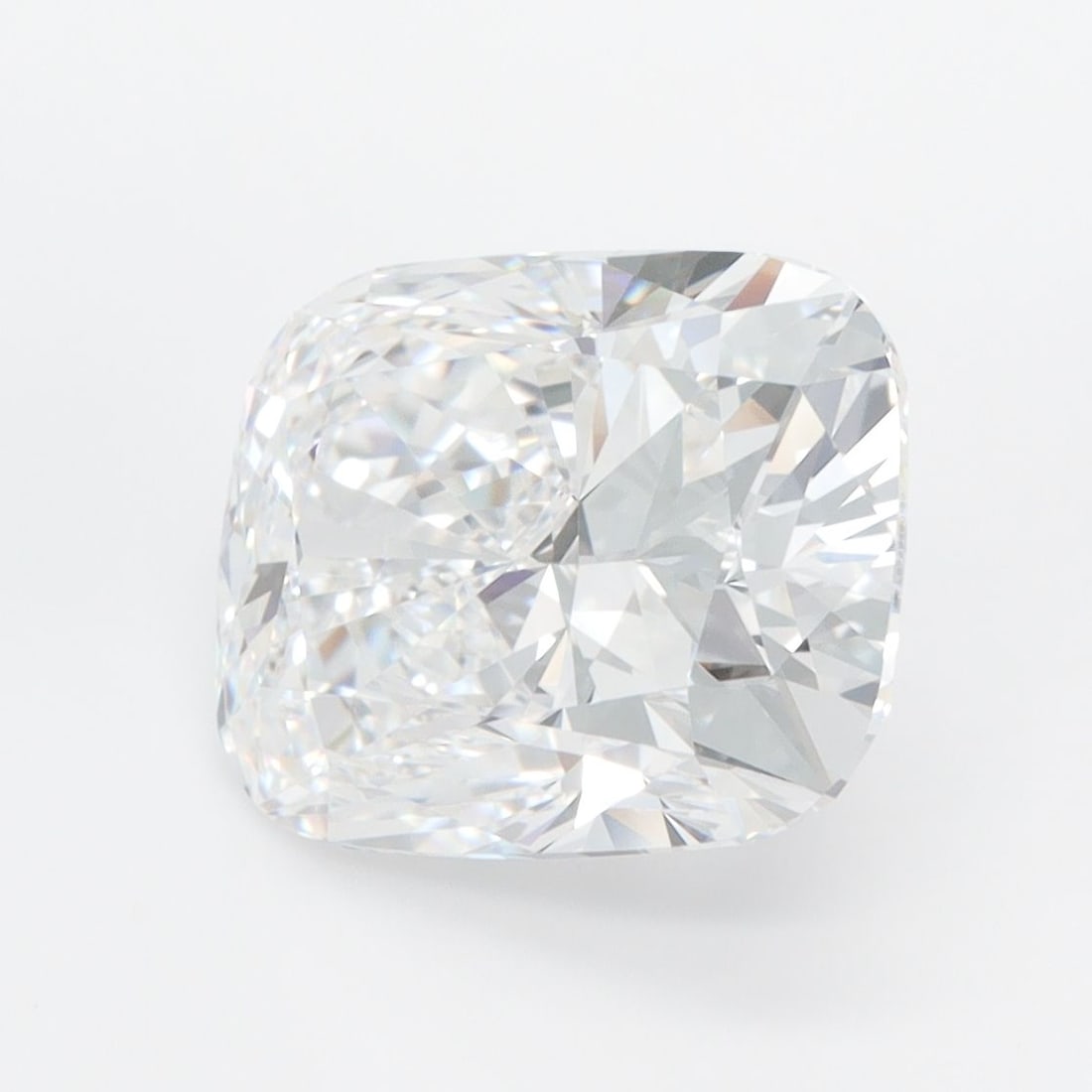 IGI Cushion Modified 4.26ct D IF - Loose Lab Diamond: IGI Cushion Modified 4.26ct D IF - Loose Lab Diamond Item Specifics: Source: This Is A Real Diamond Grown In A Lab Not Mined. Carat: 4.26 Cut: - Color: D Clarity: IF Polish: EX Symmetry: EX Measuremen