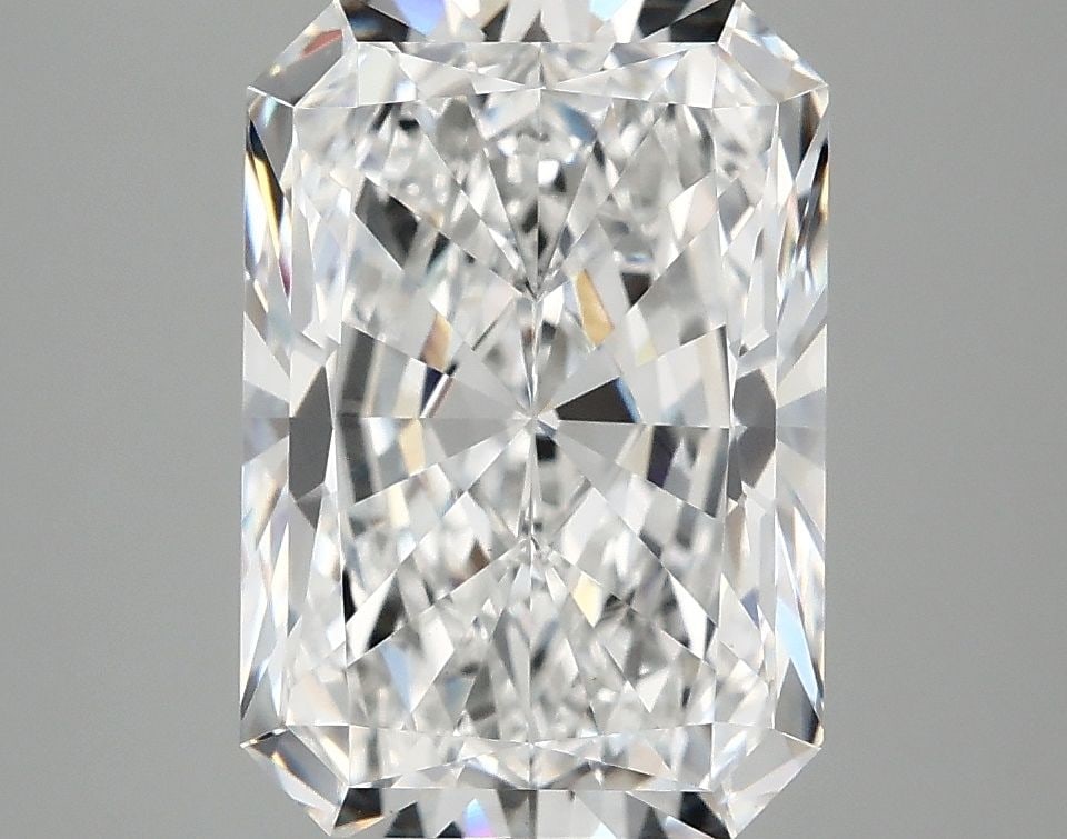 IGI Radiant 4.17ct E VVS2 - Loose Lab Diamond: IGI Radiant 4.17ct E VVS2 - Loose Lab Diamond Item Specifics: Source: This Is A Real Diamond Grown In A Lab Not Mined. Carat: 4.17 Cut: - Color: E Clarity: VVS2 Polish: EX Symmetry: EX Measurements: