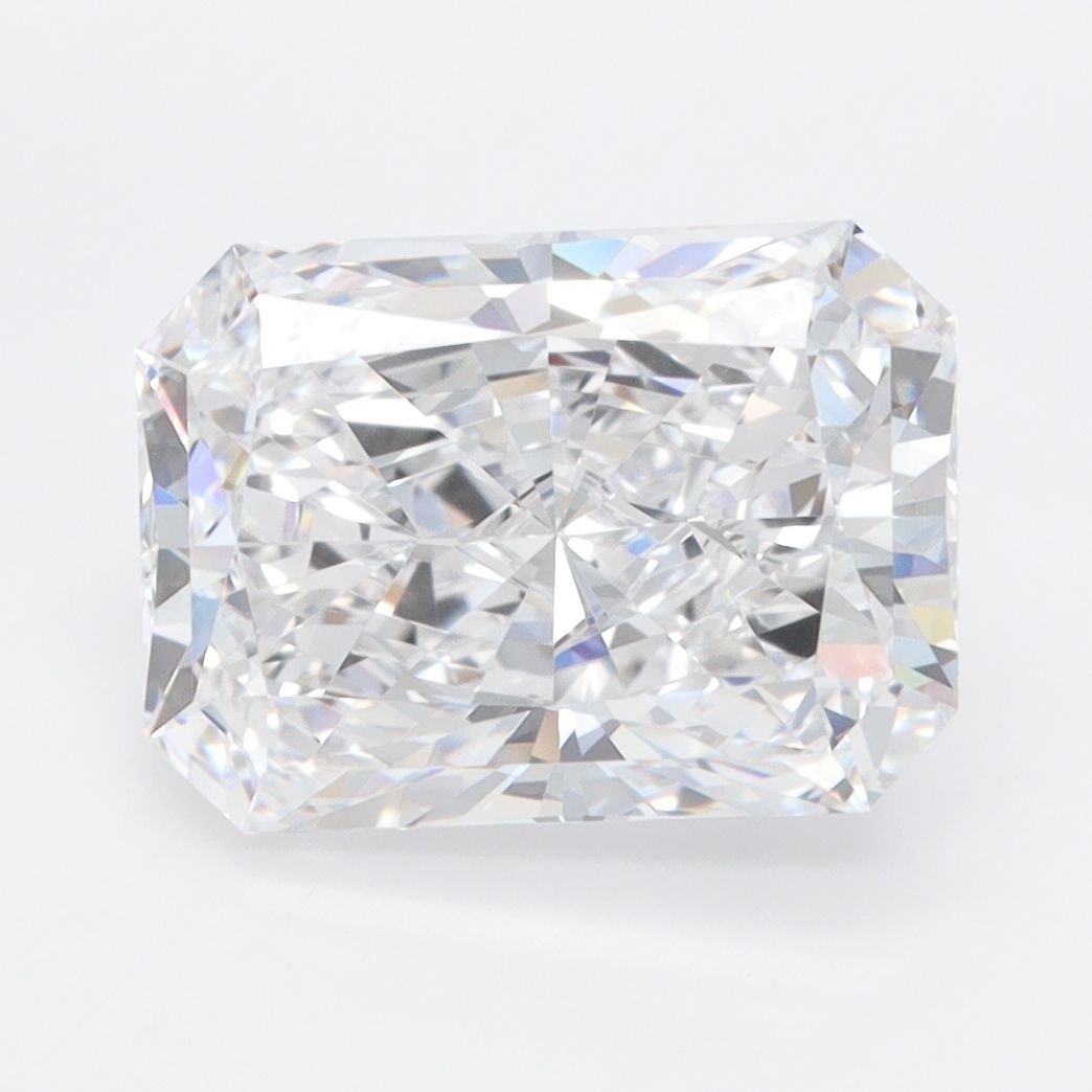 GIA Radiant 3.7ct D VVS1 - Loose Lab Diamond: GIA Radiant 3.7ct D VVS1 - Loose Lab Diamond Item Specifics: Source: This Is A Real Diamond Grown In A Lab Not Mined. Carat: 3.7 Cut: - Color: D Clarity: VVS1 Polish: EX Symmetry: EX Measurements: 10.