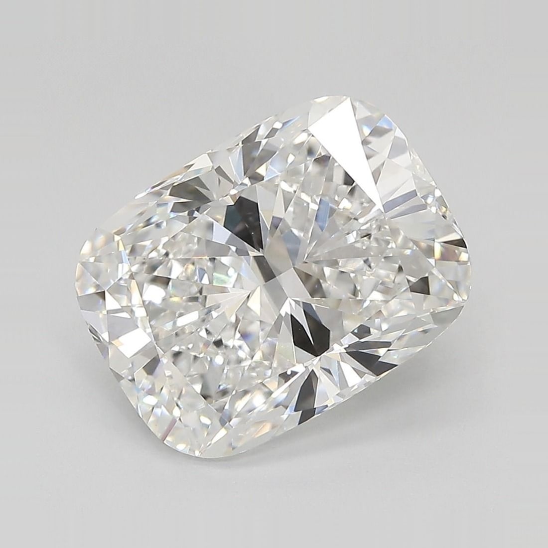 IGI Cushion Modified 5.59ct E VVS2 - Loose Lab Diamond: IGI Cushion Modified 5.59ct E VVS2 - Loose Lab Diamond Item Specifics: Source: This Is A Real Diamond Grown In A Lab Not Mined. Carat: 5.59 Cut: - Color: E Clarity: VVS2 Polish: EX Symmetry: EX
